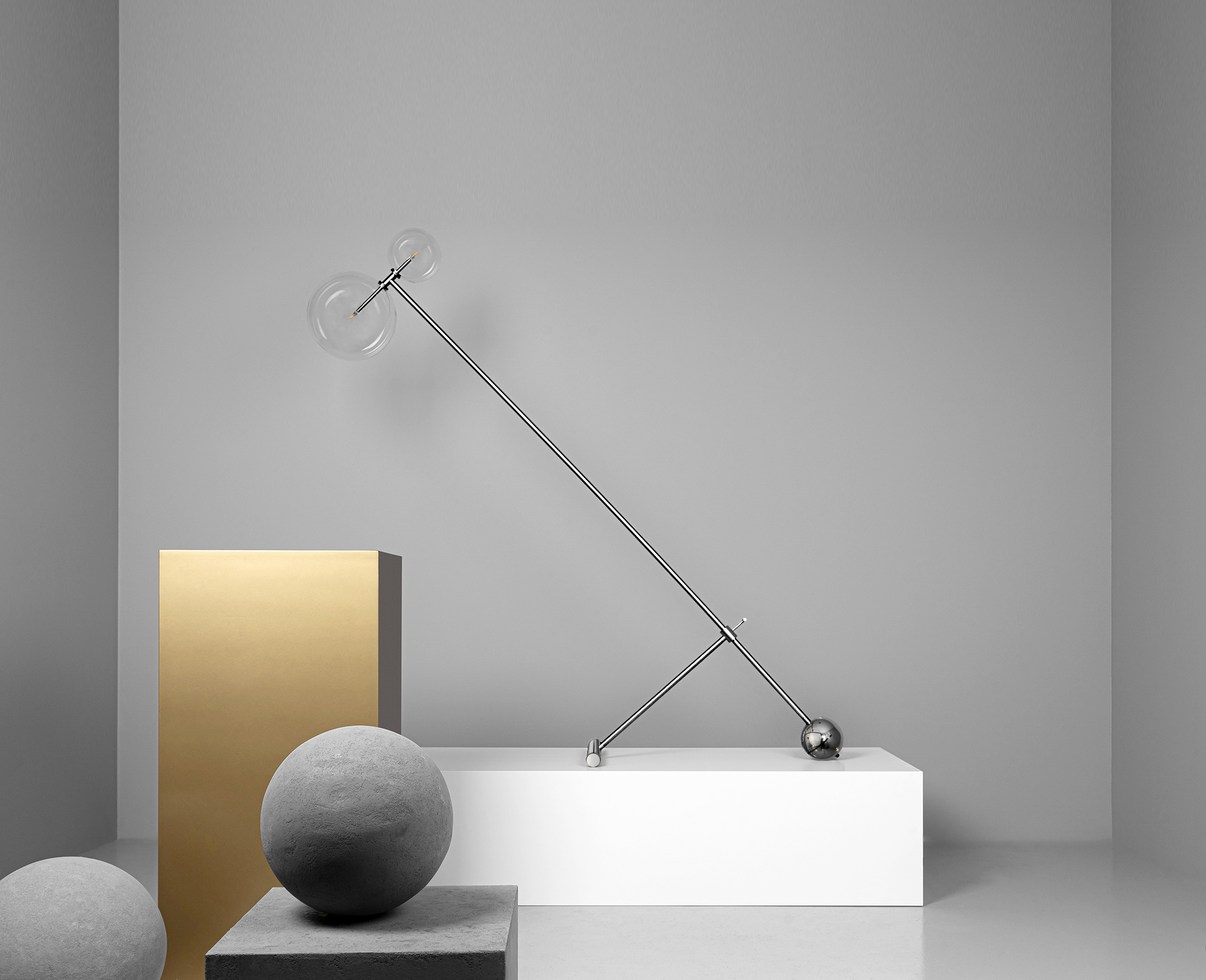 Schwung Zosia Polished Nickel Transparent Globe Floor Lamp